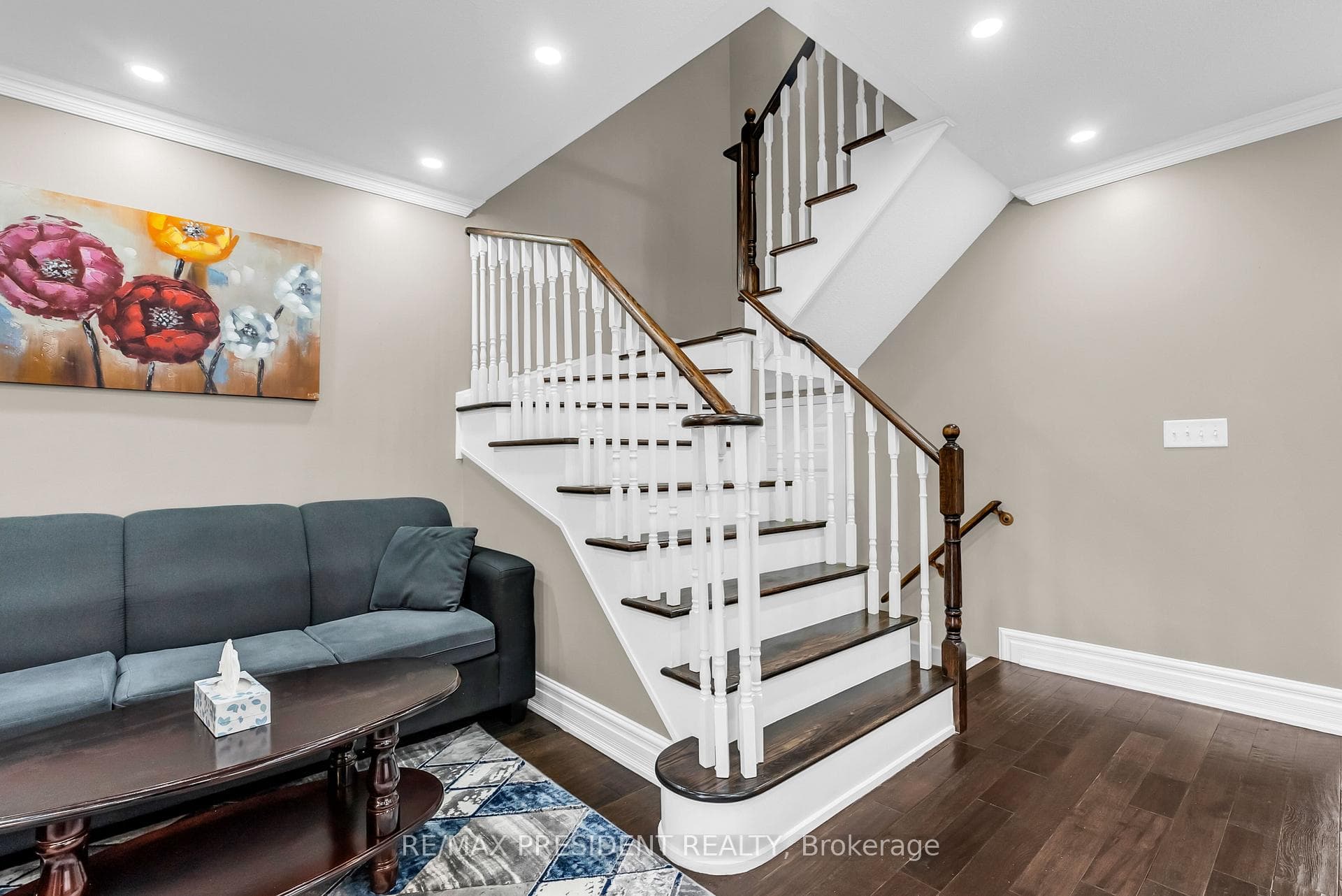 82 TARQUINI Crescent photo 22