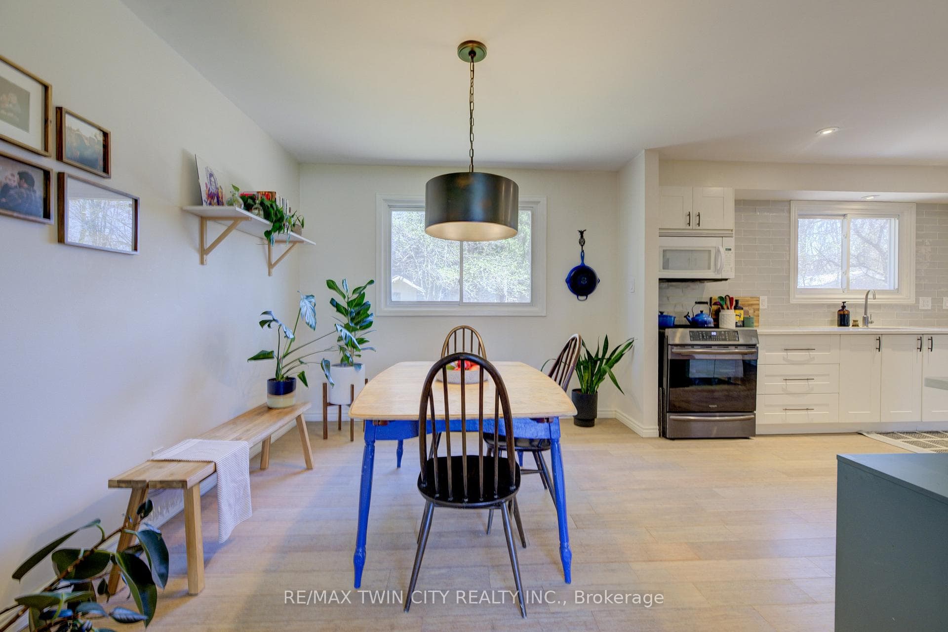 282 Braemore Avenue photo 8