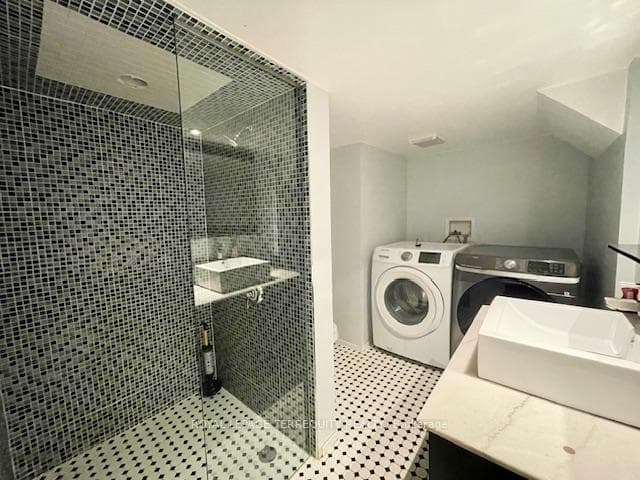 Basement Bath/Laundry