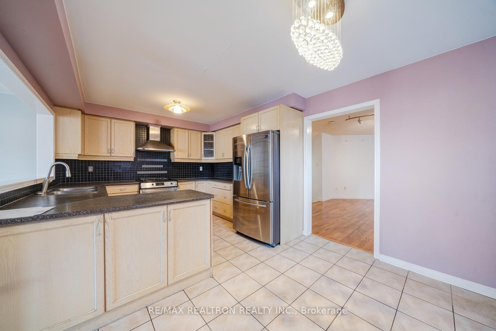 60 Harmony Road photo 9