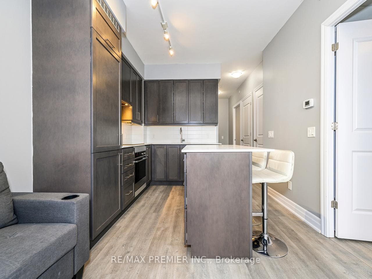 9085 Jane Street Unit 1212 photo 10