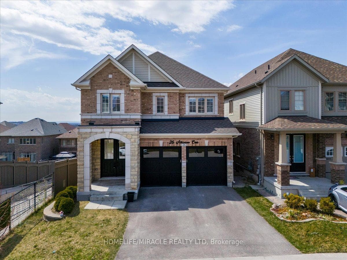 26 Atkinson Crescent photo 1