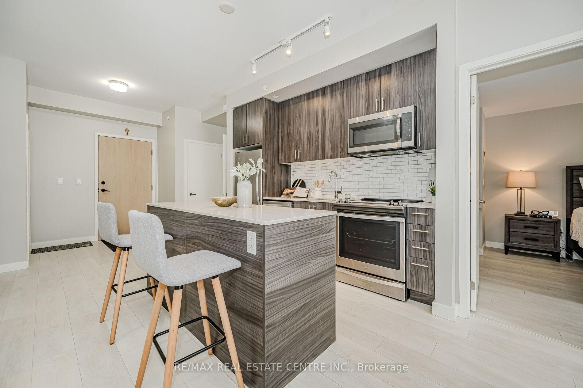150 Sabina Drive Unit 102 photo 8