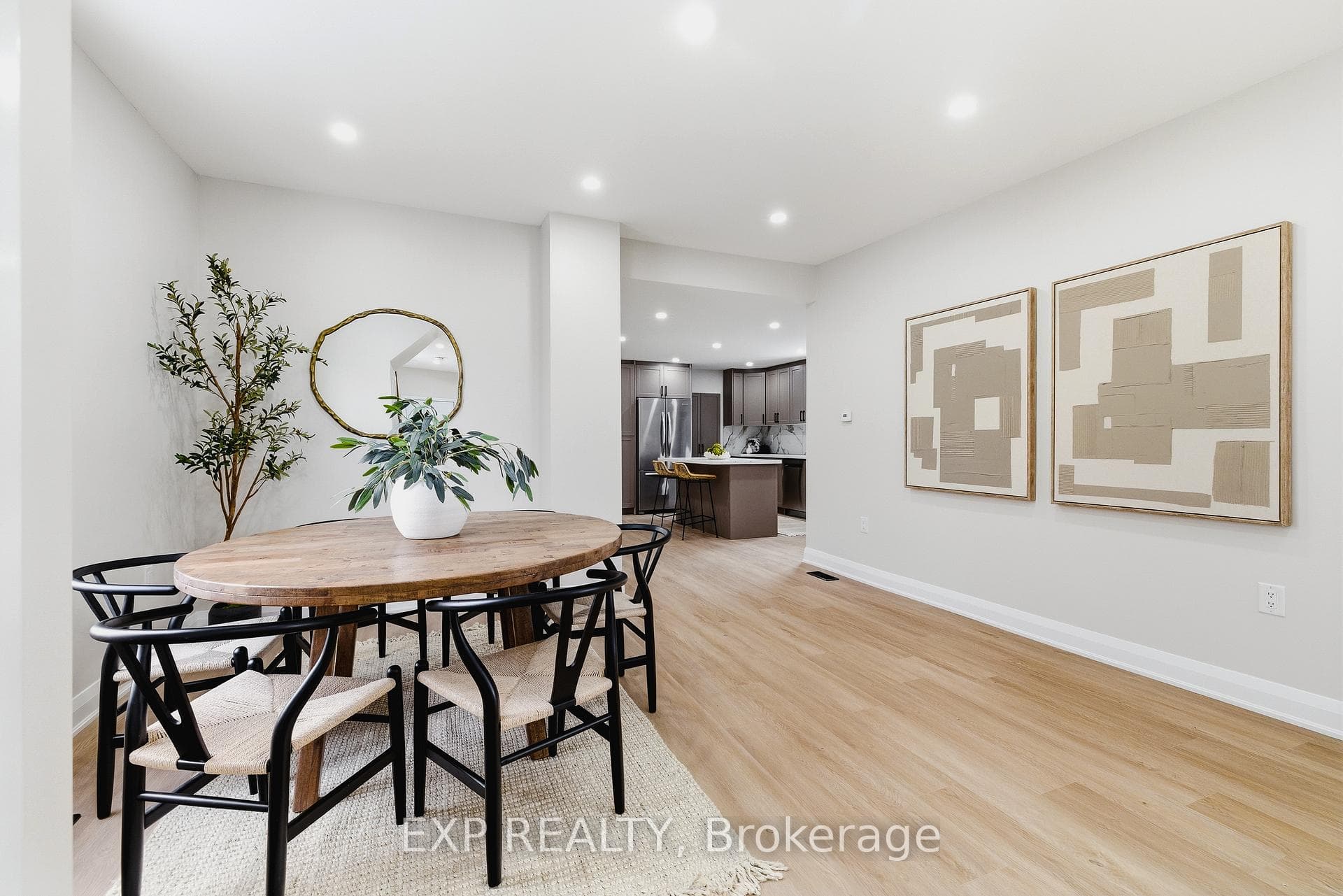 18 Foster Avenue photo 12