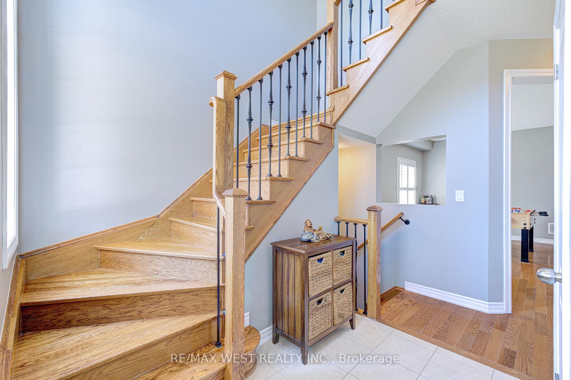 108 Decarolis Crescent photo 7