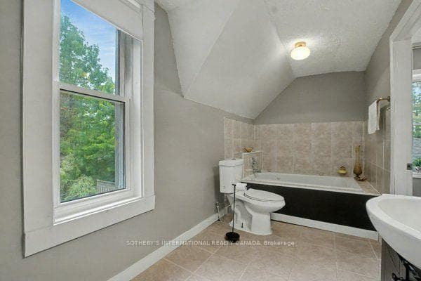 263 Cumberland Street photo 21