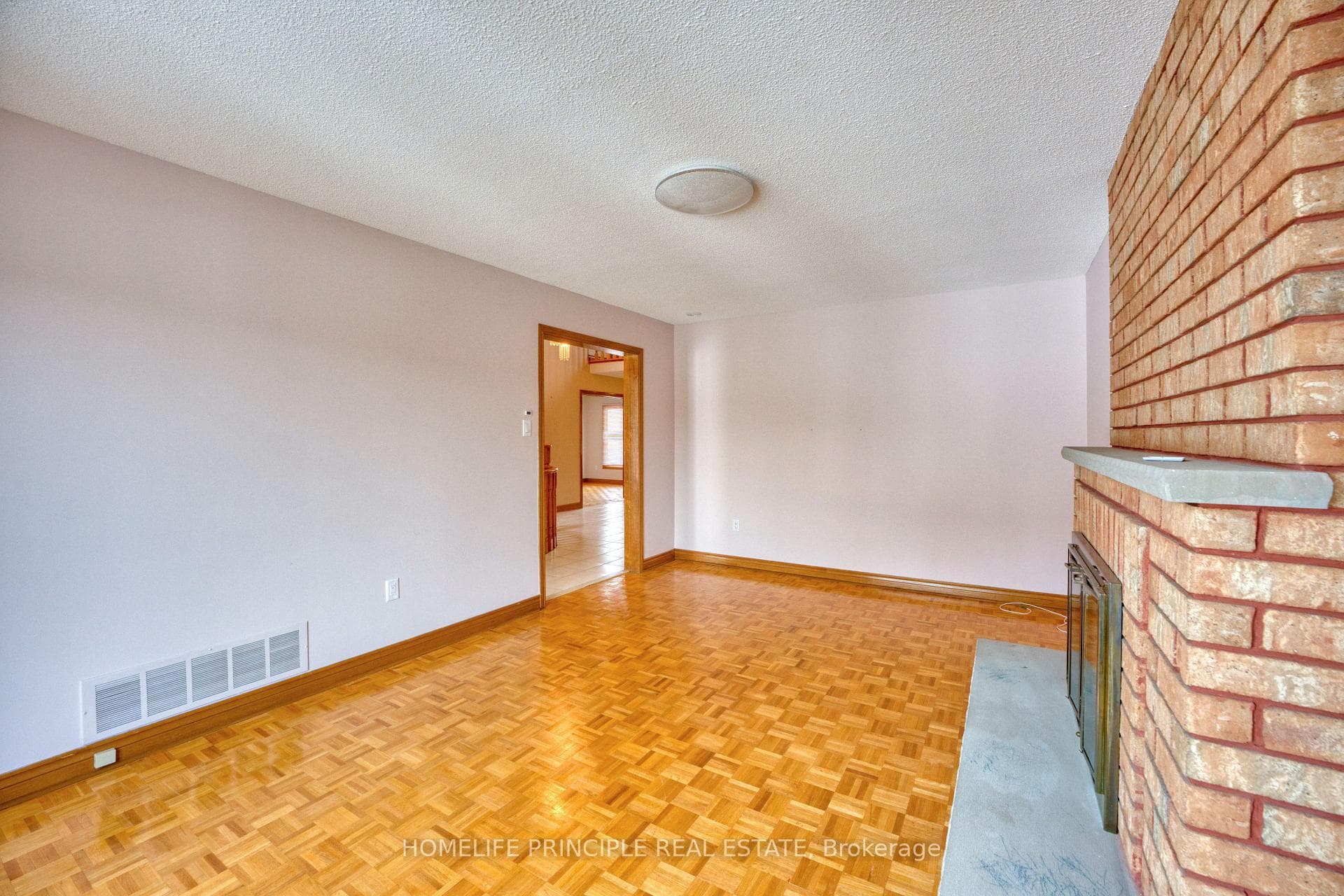 57 Cabaletta Crescent photo 21