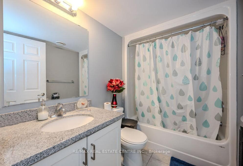 64 Frederick Drive Unit 303 photo 8