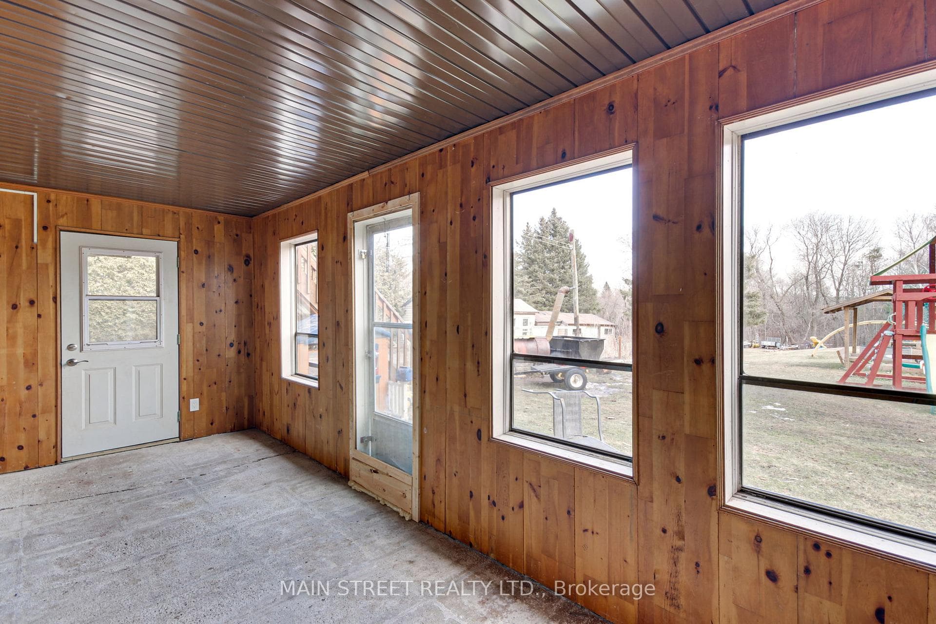 14877 Regional Rd 1 Road Unit BSMT photo 5
