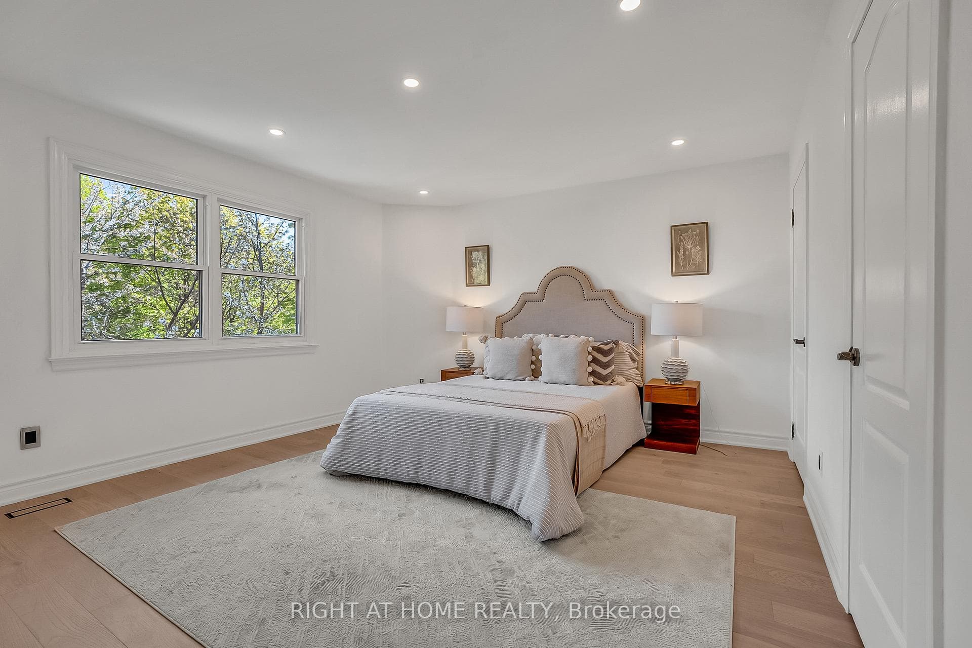 71 Ventura Way photo 30