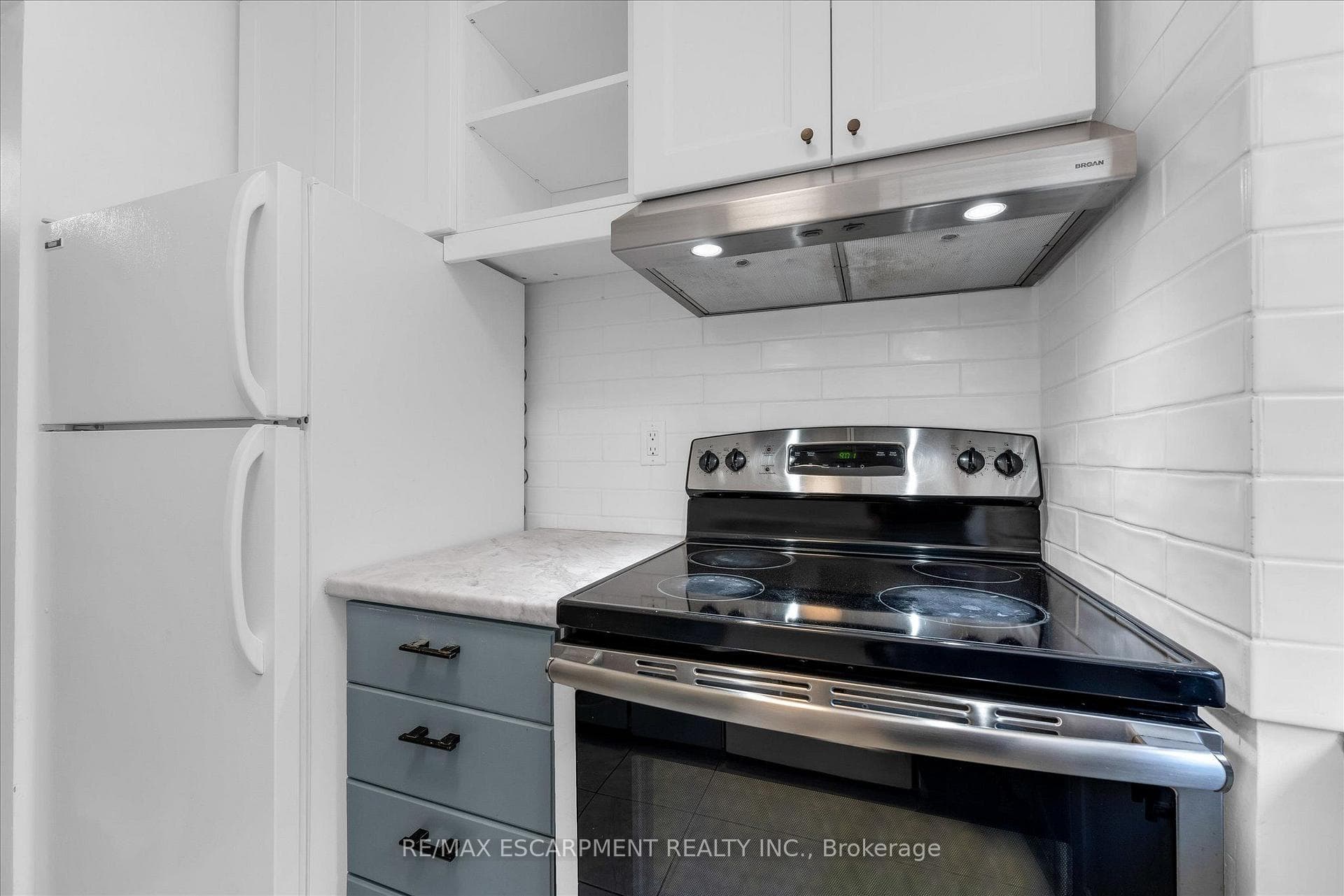 125 Livingston Avenue Unit 41 photo 13