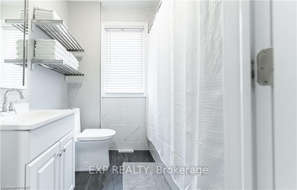 4354 LEADER Lane photo 31