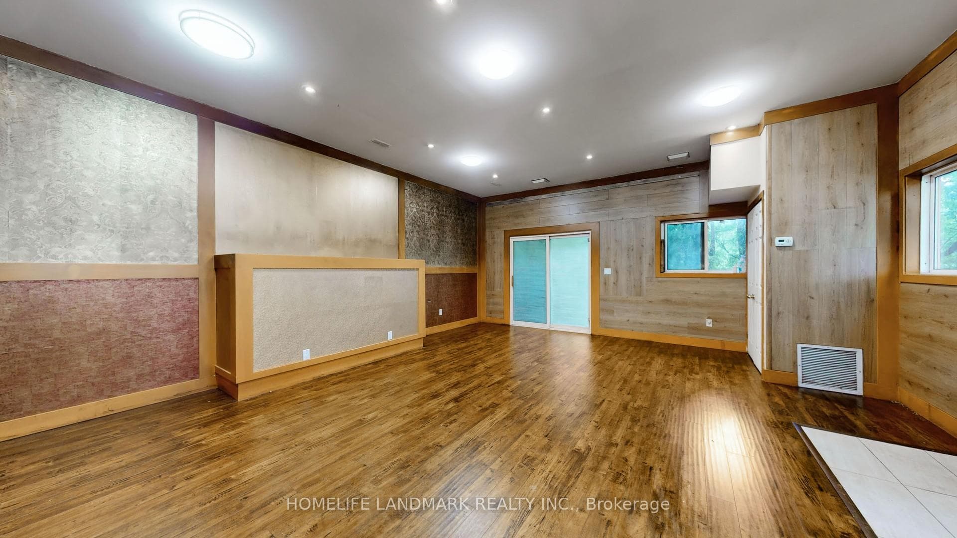 98 Glen Cameron Road photo 29