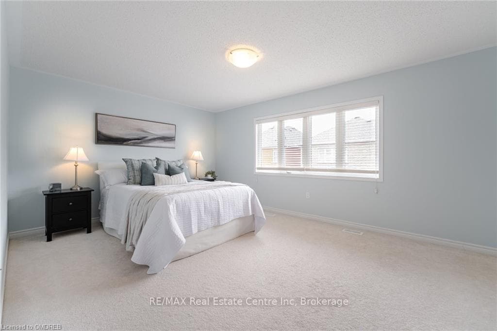 1039 BIASON Circle photo 21