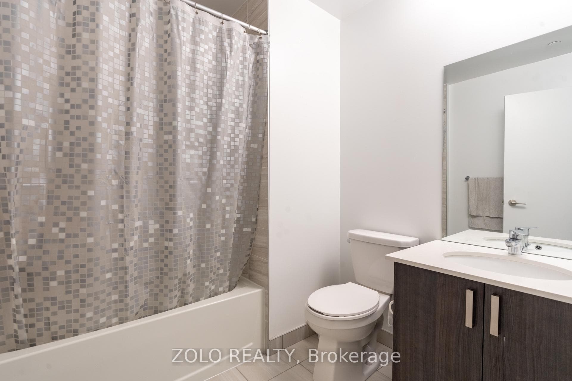 1480 Bayly Street Unit 705 photo 6