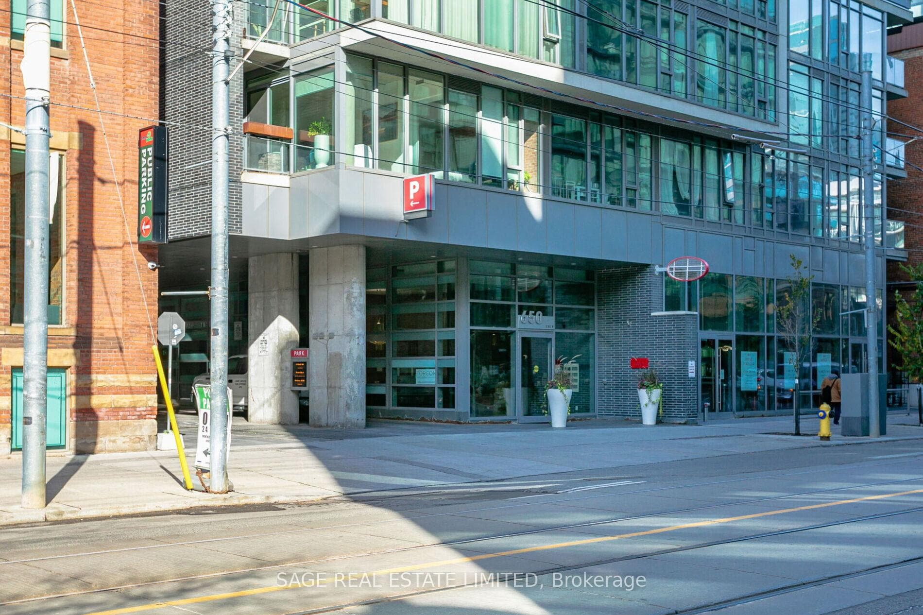 650 King Street Unit 610 photo 3