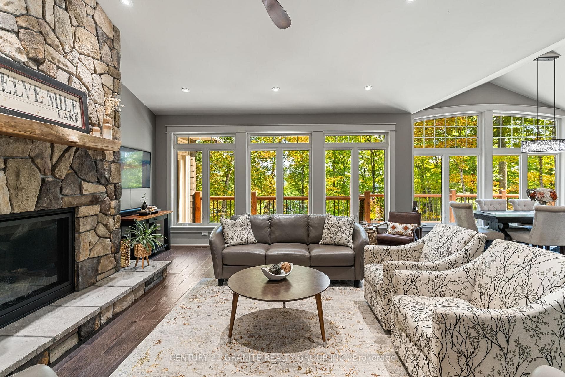 1104 Shady Lane photo 6