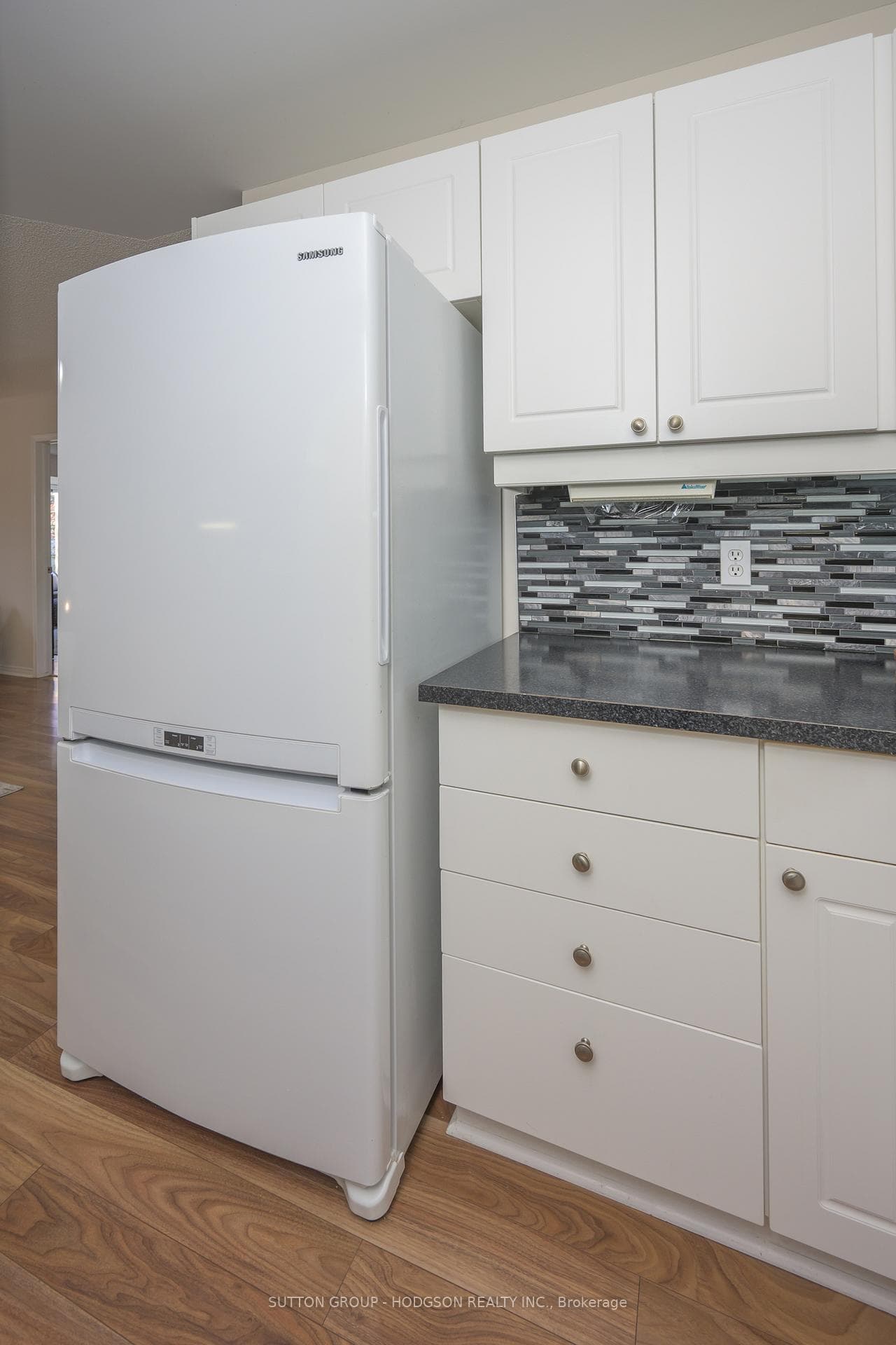 875 Thistledown Way Unit 32 photo 14