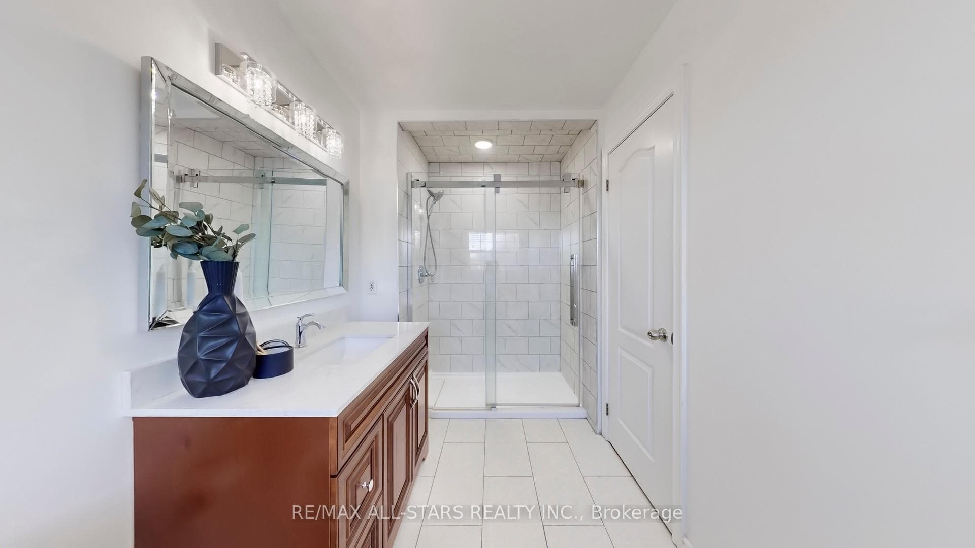 88 Bolton Drive photo 20