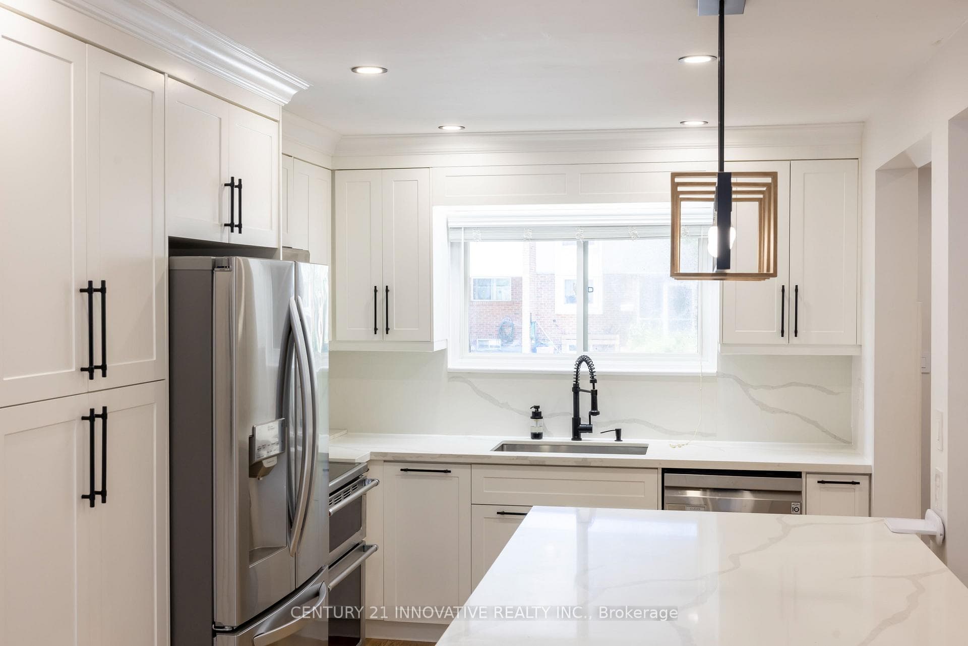 2451 Bridletowne Circle Unit 19 photo 13