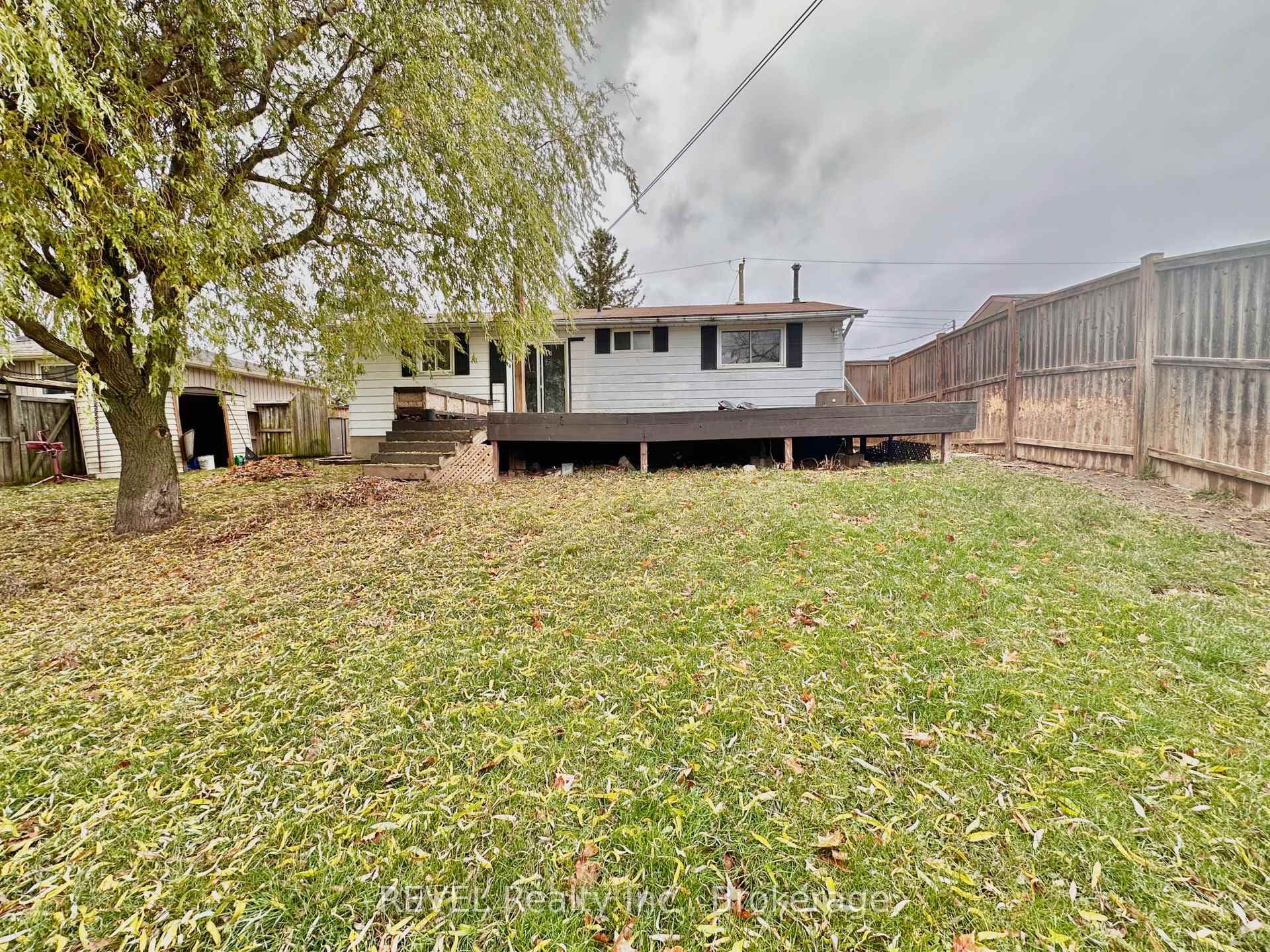 33 Deerfield Parkway photo 12