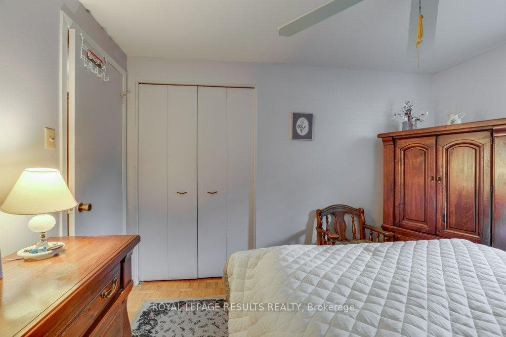 106 Dearborn Avenue photo 21