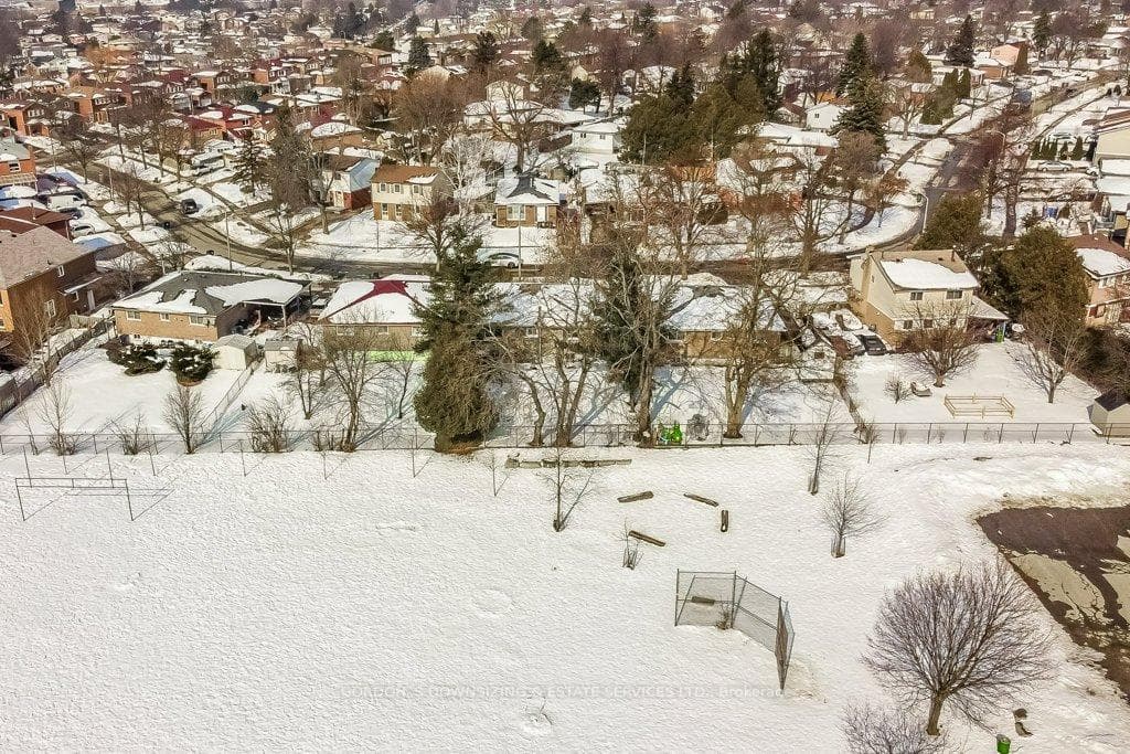 23 Snowball Crescent photo 47