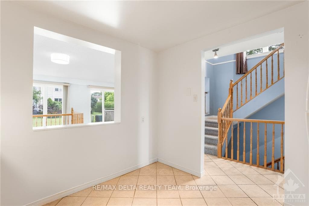 1799 SUMMERFIELDS Crescent photo 8