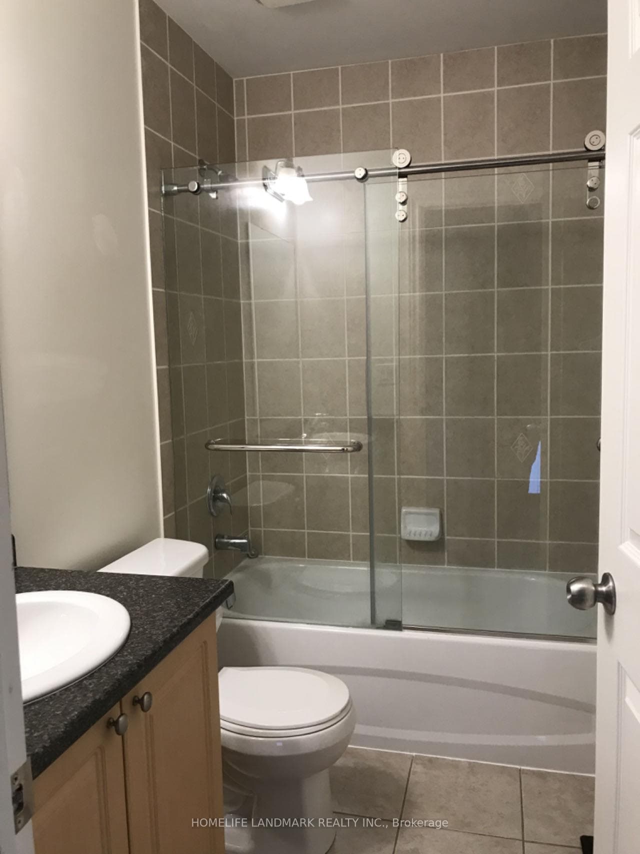 21 Mantz Crescent photo 14