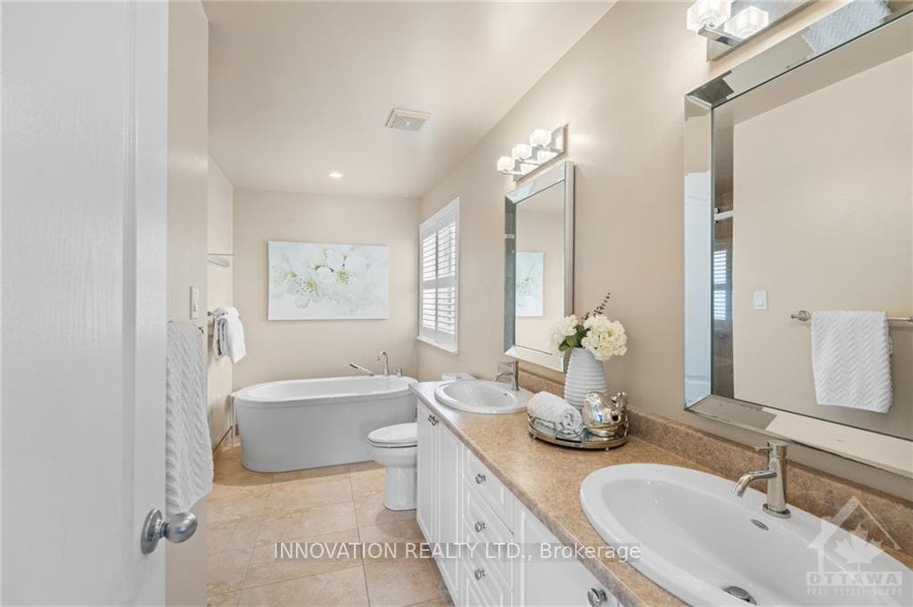 28 MOUNTAIN ASH Drive photo 18
