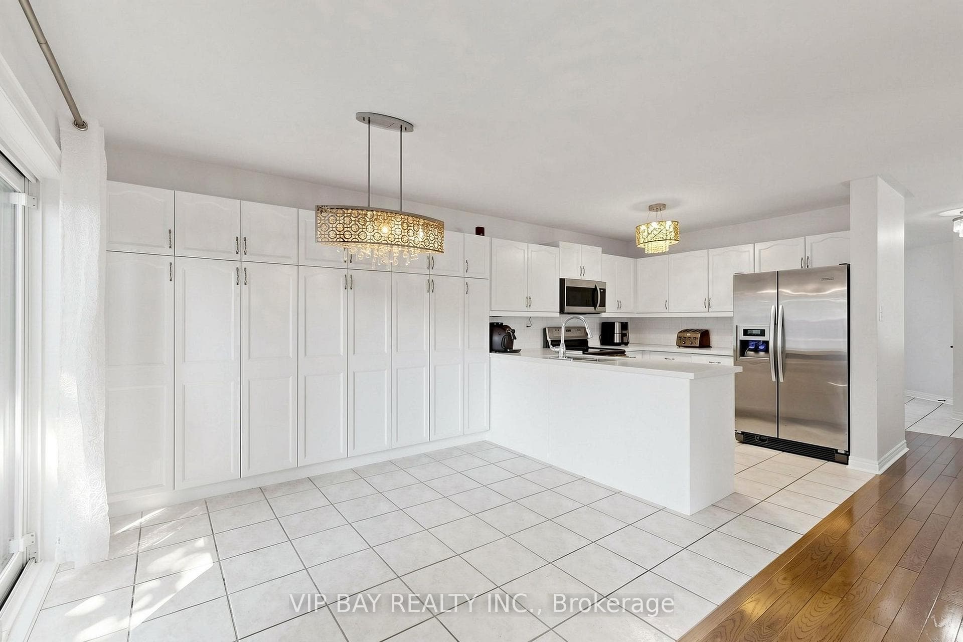 77 Amberview Drive photo 11