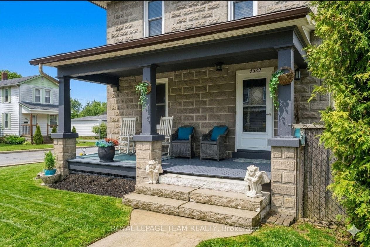 5529 Lion Street photo 2