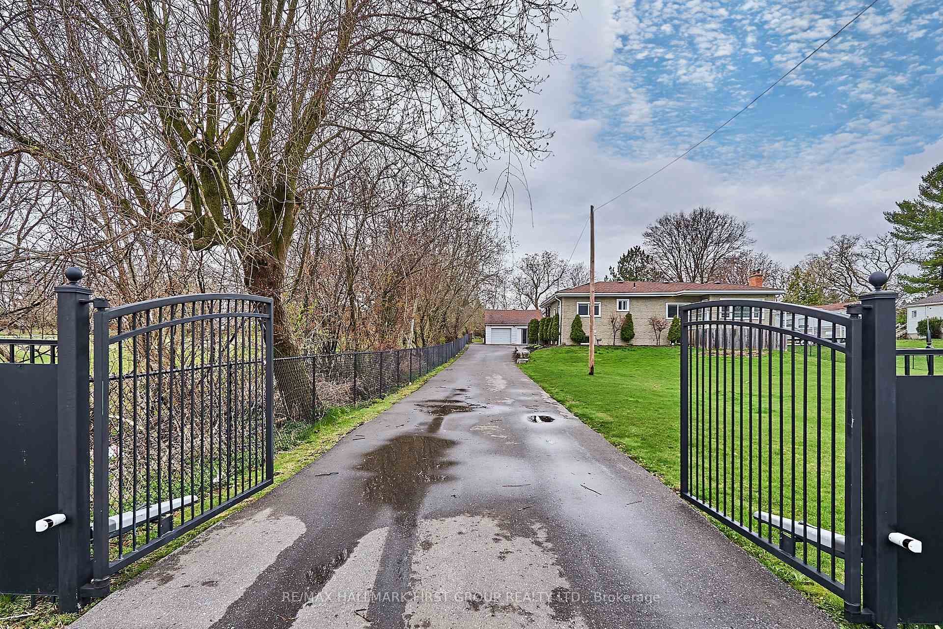 2170 Thornton Road photo 1