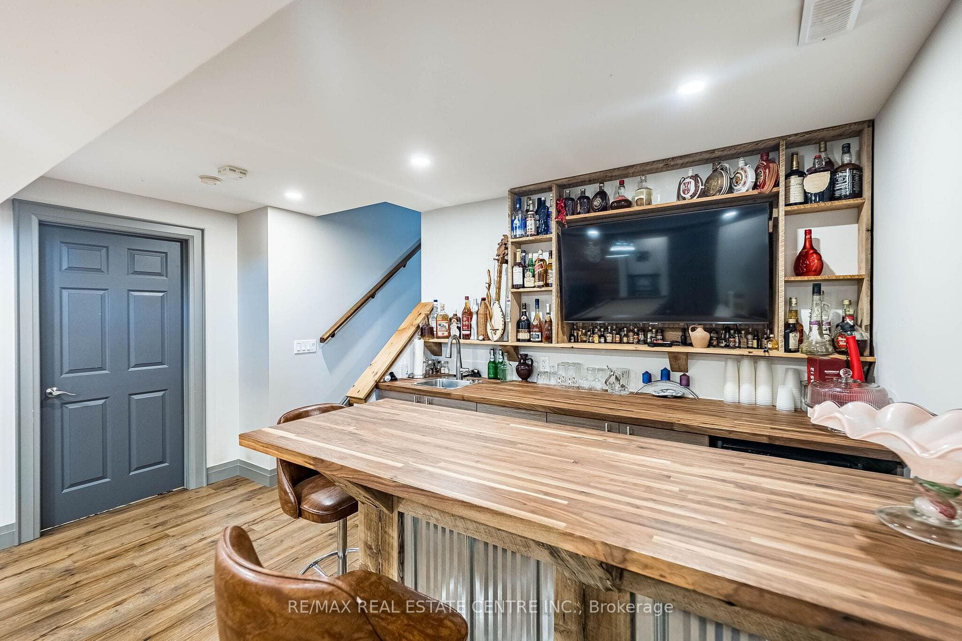 267 Montgomery Boulevard photo 34