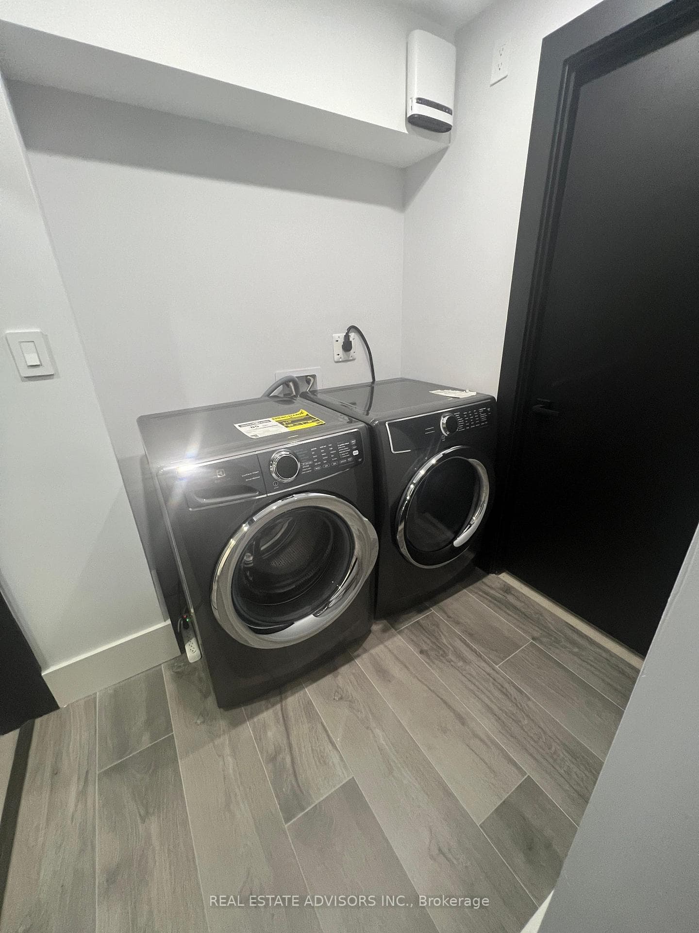Basement Laundry