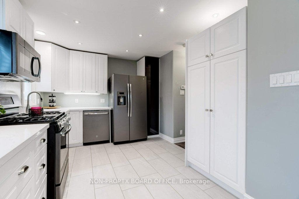 13 Beland Avenue photo 6