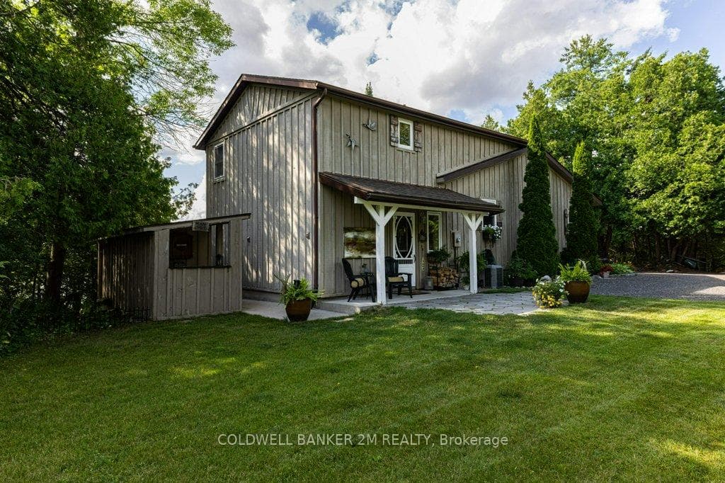 1004 Rocky Shore Lane photo 2
