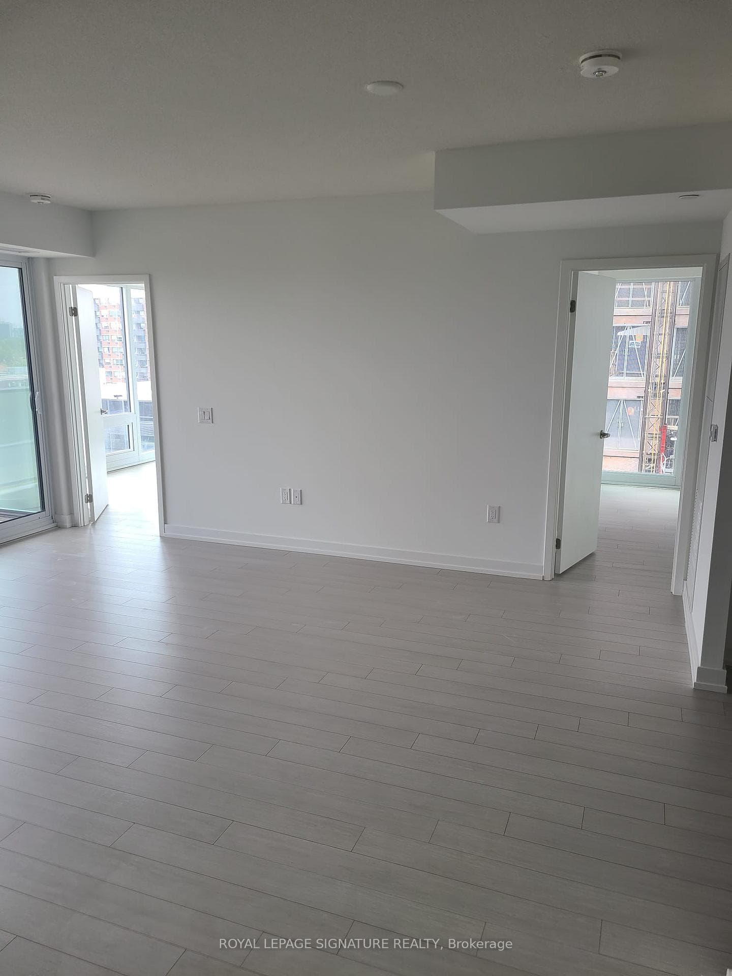 4010 Eglinton Avenue Unit 1021 photo 6