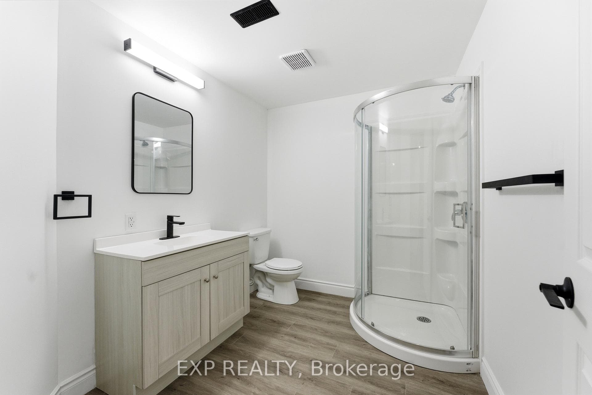 136 North Murray Street photo 29