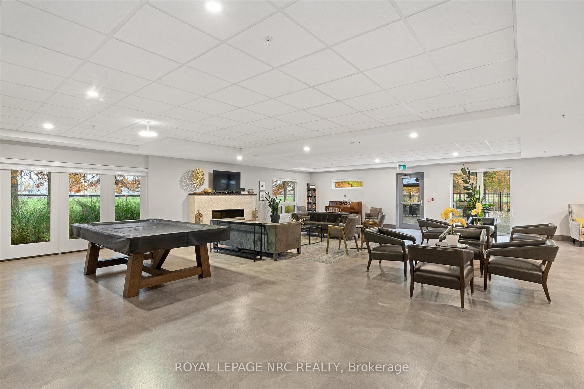 Party room w/gas fireplace, kitchen & billiards