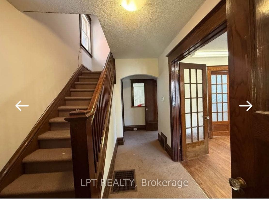 322 Waverley Street photo 2