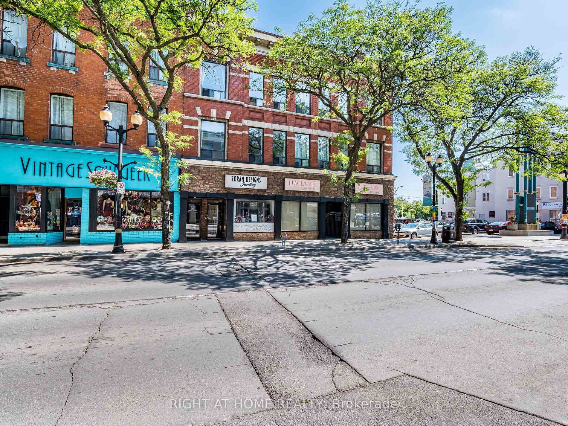 283 King Street Unit 302 photo 4