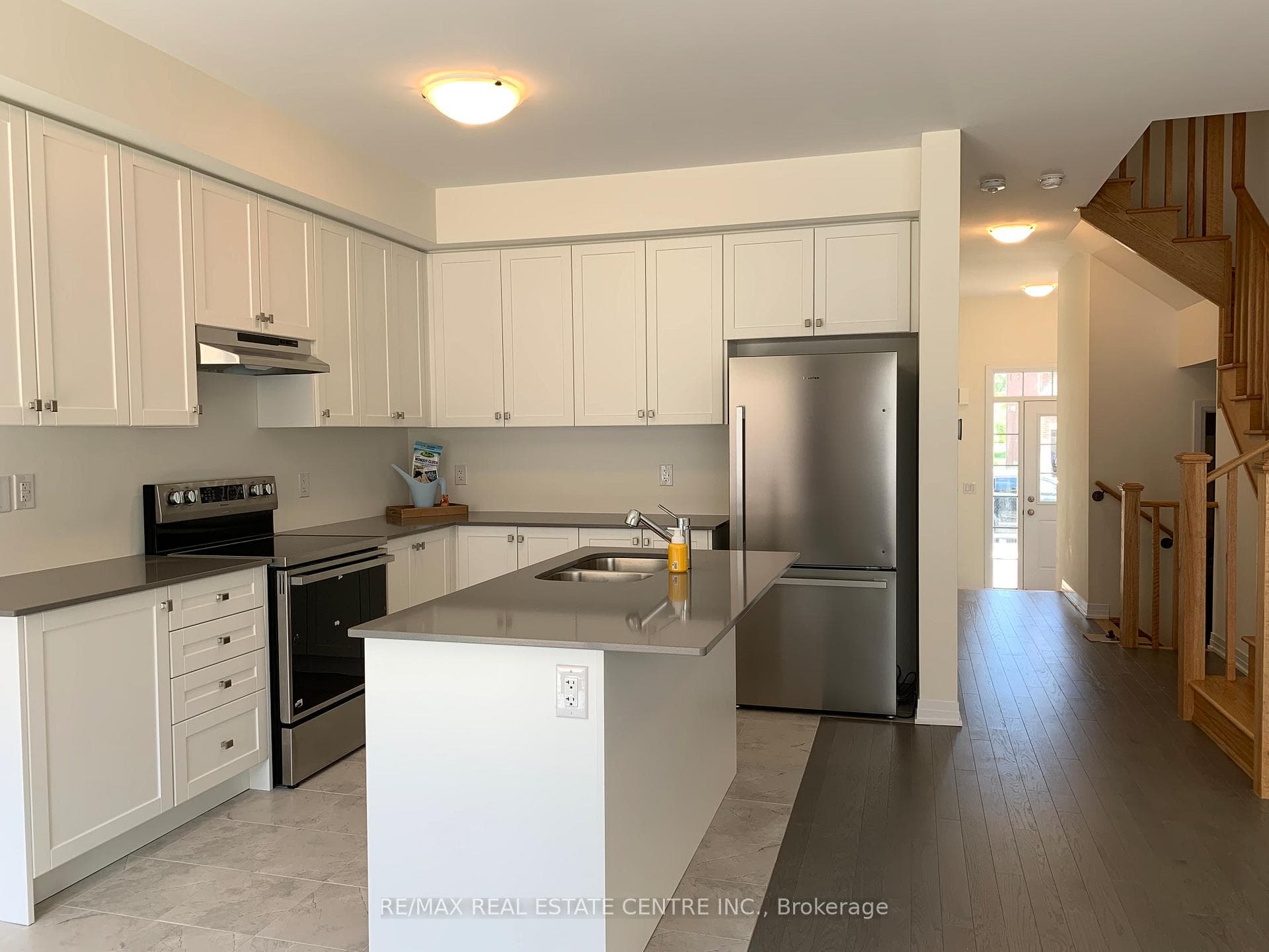 426 Adelaide Street photo 18