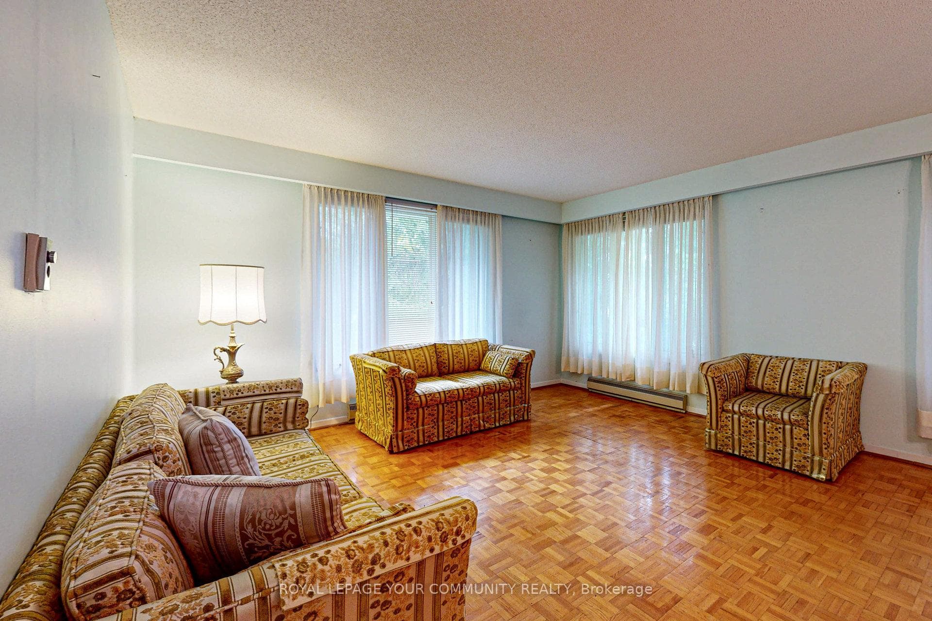 196 Pleasant Boulevard photo 8