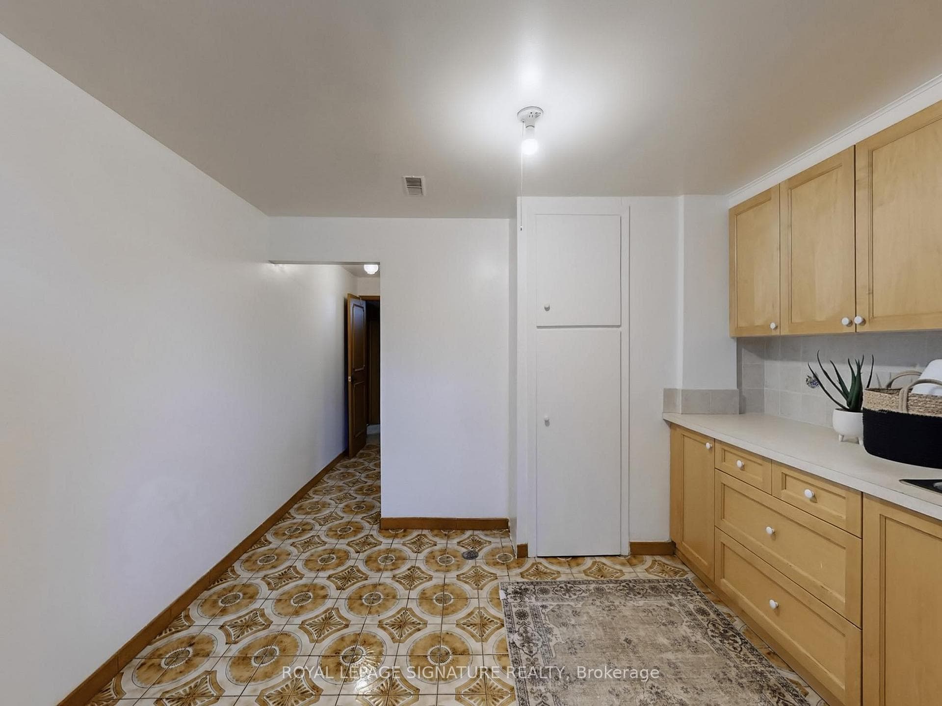 27 Knowland Drive photo 35