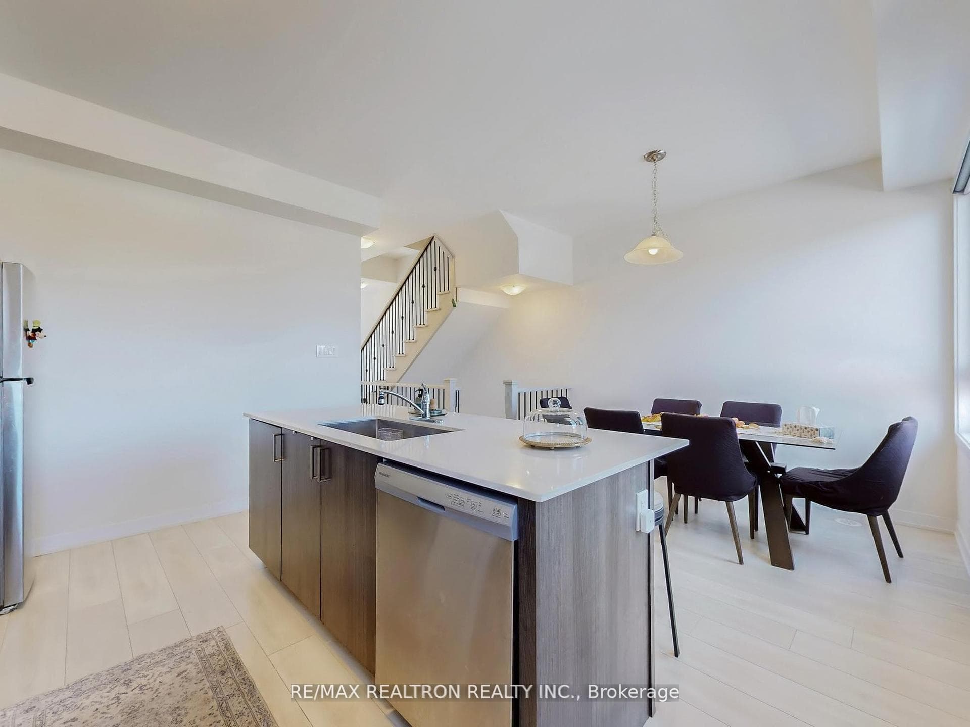 1865 Pickering Parkway Unit 1103 photo 18