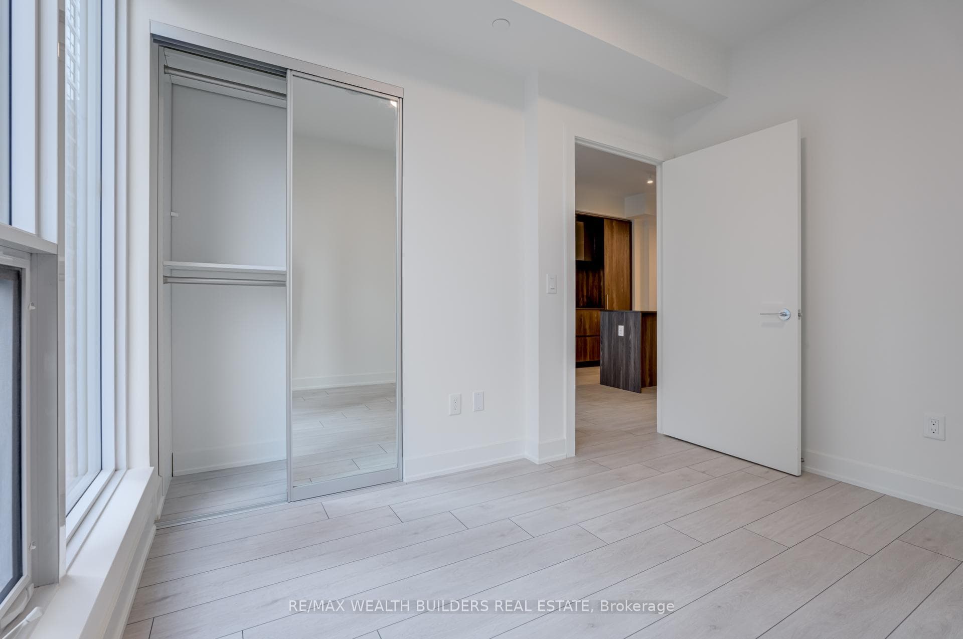 15 Mercer Street Unit 2403 photo 14
