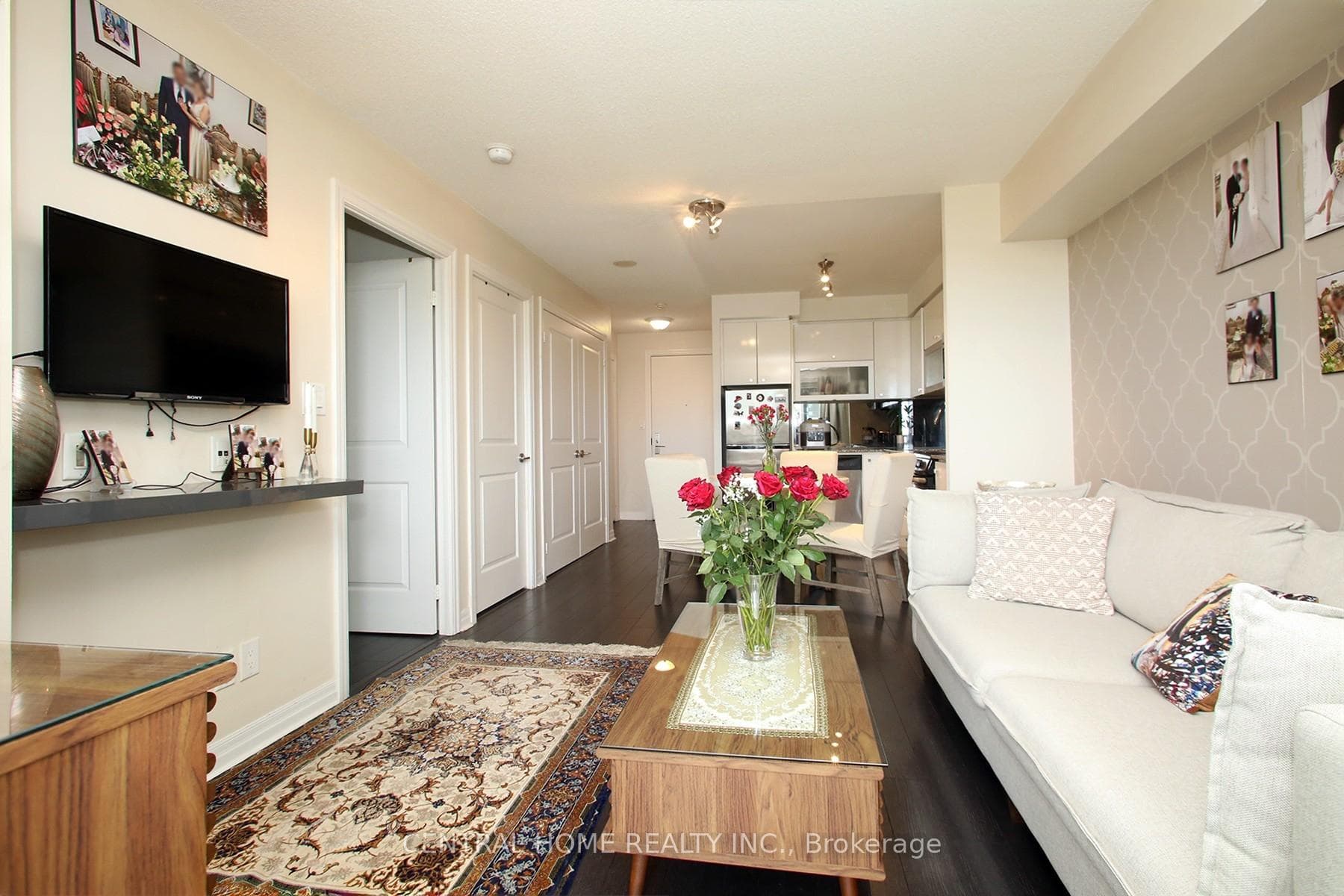 2015 Sheppard Avenue Unit 1407 photo 2
