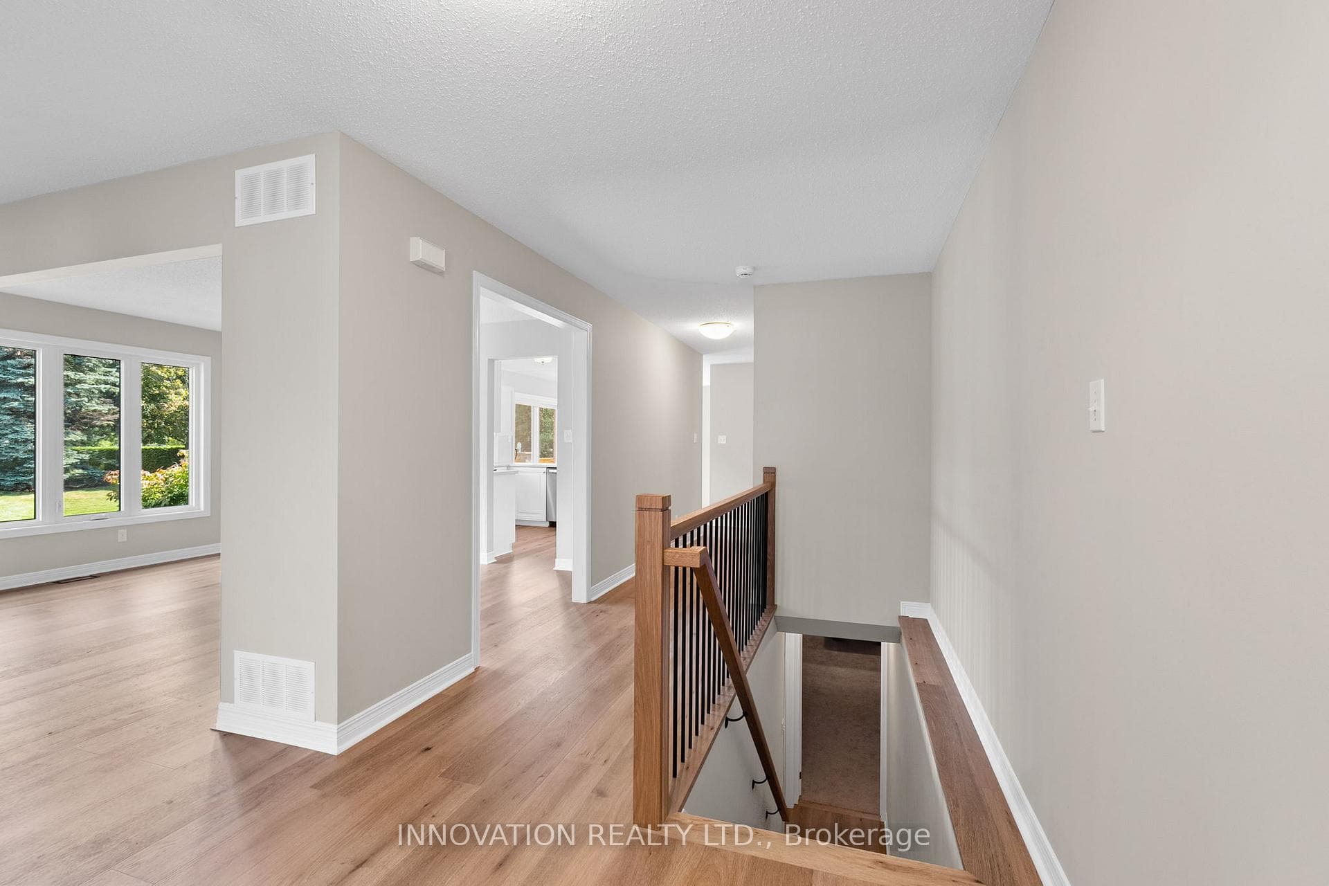 23 Havenwood Trail photo 3