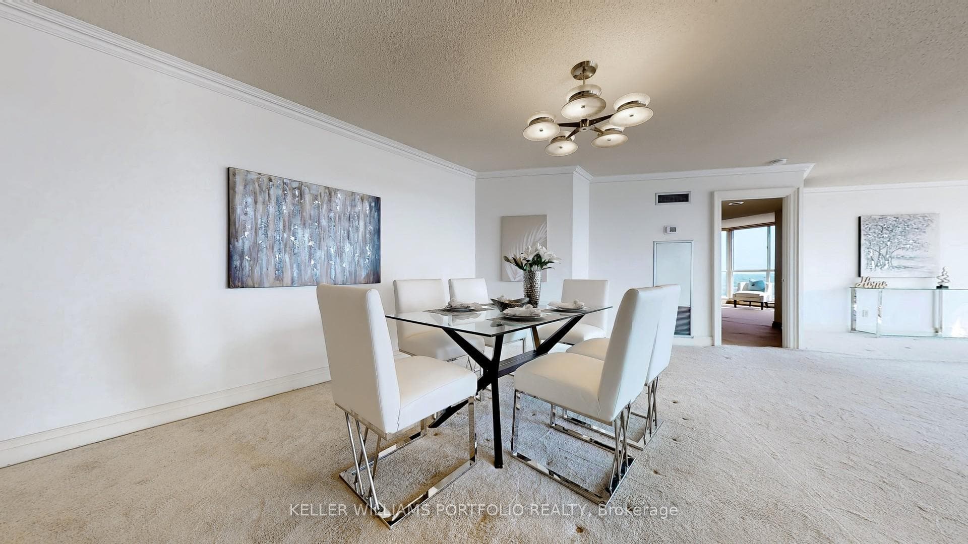 85 Skymark Drive Unit 1901 photo 9